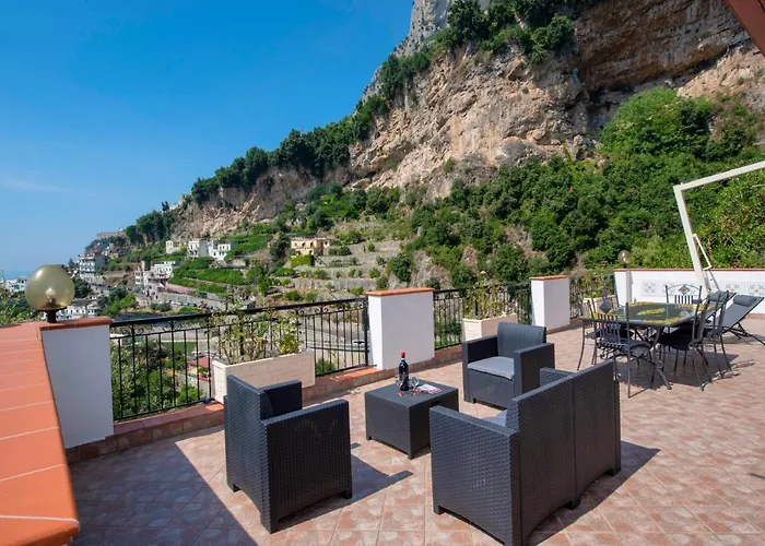 Apartment La Maison Raffaele & Rita *